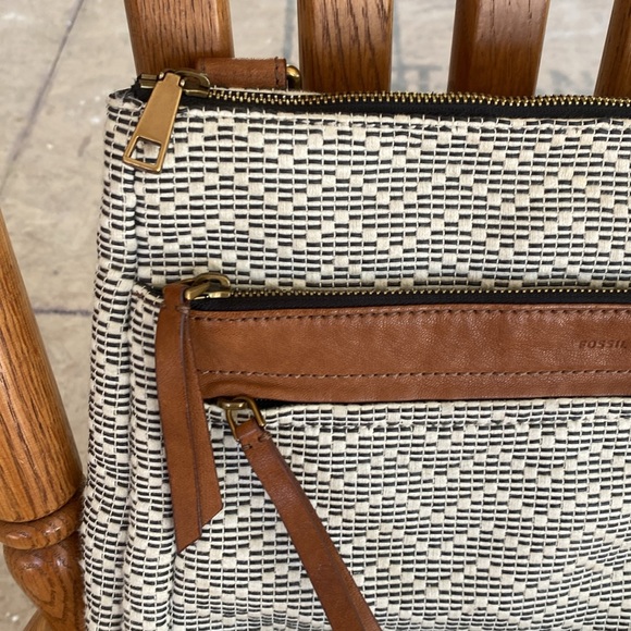 Fossil Satchel - Picture 3 of 8